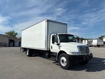 International MV607 Box Truck - 220HP, 6 Speed Automatic, Roll up Door