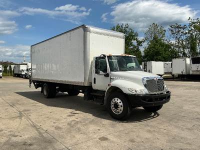 International MV607 Box Truck - 220HP, 6 Speed Automatic, Roll up Door