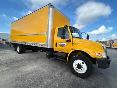 International MV607 Box Truck - 220HP, 7 Speed Automatic, Roll up Door