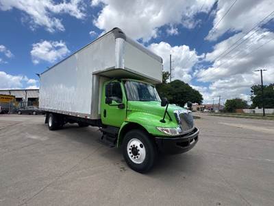 International MV607 Box Truck - 220HP, 6 Speed Automatic, Roll up Door
