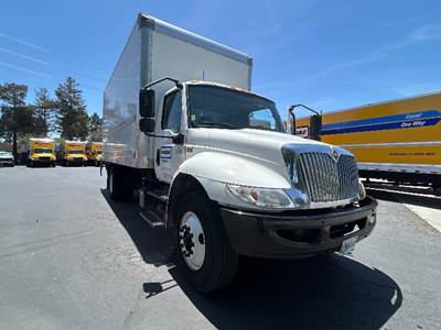 International MV607 Box Truck - 220HP, 6 Speed Automatic, Roll up Door