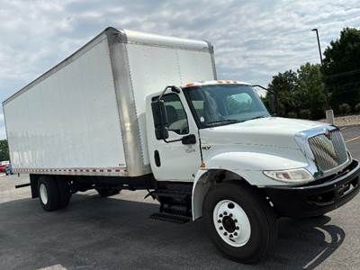 International MV607 Box Truck - 220HP, 6 Speed Automatic, Roll up Door