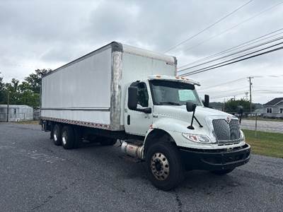 International MV607 Box Truck - 300HP, 6 Speed Automatic, Roll up Door