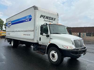 International MV607 Box Truck - 220HP, 6 Speed Automatic, Roll up Door