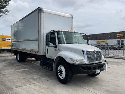 International MV607 Box Truck - 220HP, 6 Speed Automatic, Roll up Door