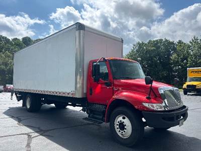 International MV607 Box Truck - 220HP, 6 Speed Automatic, Roll up Door