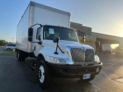 International MV607 Box Truck - 220HP, 7 Speed Automatic, Roll up Door