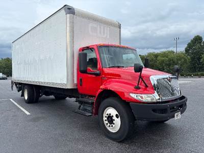 International MV607 Box Truck - 220HP, 6 Speed Automatic, Roll up Door