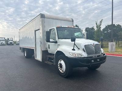 International MV607 Box Truck - 220HP, 7 Speed Automatic, Roll up Door