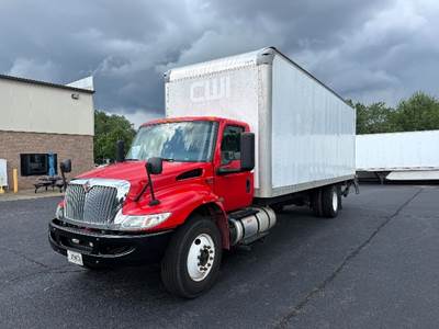International MV607 Box Truck - 220HP, 6 Speed Automatic, Roll up Door