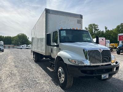 International MV607 Box Truck - 220HP, 6 Speed Automatic, Roll up Door