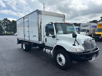 International MV607 Box Truck - 240HP, 6 Speed Automatic, Roll up Door
