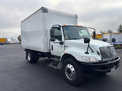 International MV607 Box Truck - 220HP, 6 Speed Automatic, Roll up Door