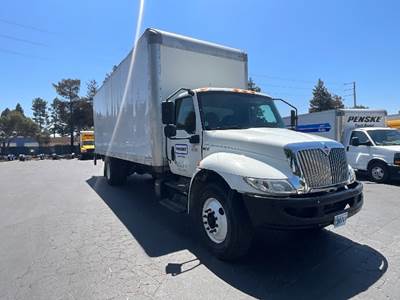 International MV607 Box Truck - 220HP, 6 Speed Automatic, Roll up Door