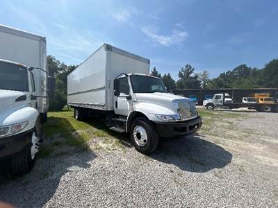 International MV607 Box Truck - 220HP, 6 Speed Automatic, Roll up Door