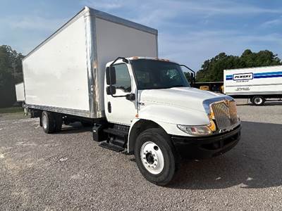 International MV607 Box Truck - 240HP, 6 Speed Automatic, Roll up Door
