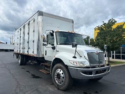 International MV607 Box Truck - 240HP, 6 Speed Automatic, Roll up Door