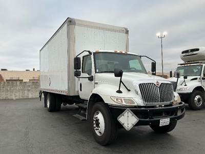 International MV607 Box Truck - 220HP, 6 Speed Automatic, Roll up Door