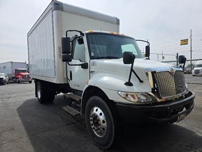 International MV607 Box Truck - 220HP, 6 Speed Automatic, Roll up Door