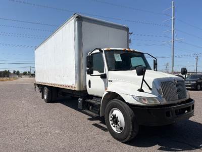 International MV607 Box Truck - 220HP, 6 Speed Automatic, Roll up Door