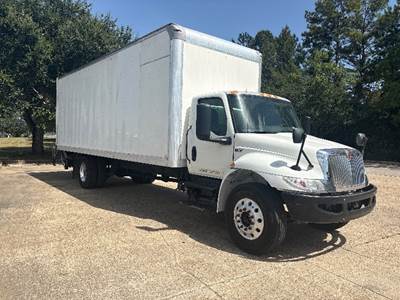 International MV607 Box Truck - 250HP, 6 Speed Automatic, Roll up Door