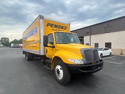 International MV607 Box Truck - 220HP, 6 Speed Automatic, Roll up Door