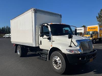 International MV607 Box Truck - 220HP, 6 Speed Automatic, Roll up Door