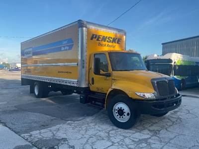 International MV607 Box Truck - 220HP, 6 Speed Automatic, Roll up Door