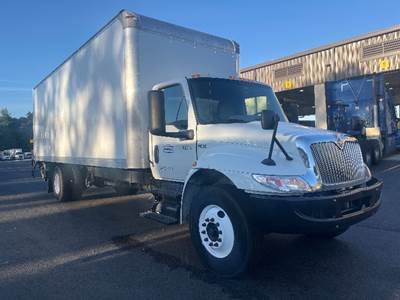 International MV607 Box Truck - 220HP, 6 Speed Automatic, Roll up Door