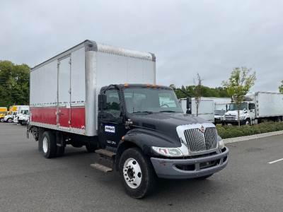 International MV607 Box Truck - 220HP, 6 Speed Automatic