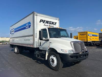 International MV607 Box Truck - 220HP, 6 Speed Automatic, Roll up Door