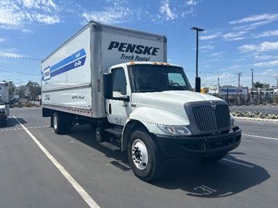 International MV607 Box Truck - 220HP, 6 Speed Automatic, Roll up Door