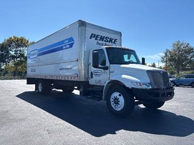 International MV607 Box Truck - 220HP, 6 Speed Automatic, Roll up Door