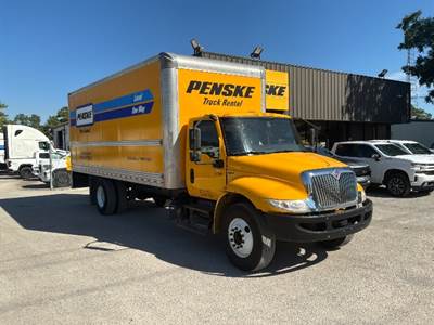 International MV607 Box Truck - 220HP, 6 Speed Automatic, Roll up Door