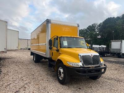 International MV607 Box Truck - 220HP, 6 Speed Automatic, Roll up Door