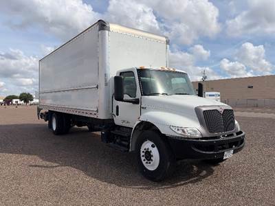 International MV607 Box Truck - 220HP, 6 Speed Automatic, Roll up Door