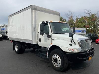 International MV607 Box Truck - 220HP, 6 Speed Automatic, Roll up Door