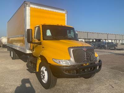 International MV607 Box Truck - 220HP, 6 Speed Automatic, Roll up Door