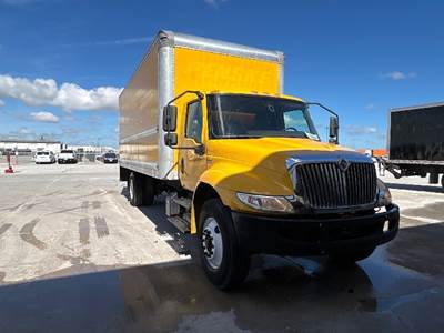International MV607 Box Truck - 220HP, 6 Speed Automatic, Roll up Door