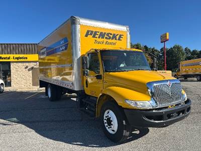 International MV607 Box Truck - 220HP, 6 Speed Automatic, Roll up Door