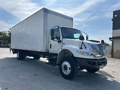 International MV607 Box Truck - 280HP, 6 Speed Automatic, Roll up Door