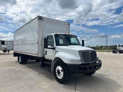 International MV607 Box Truck - 220HP, 6 Speed Automatic, Roll up Door