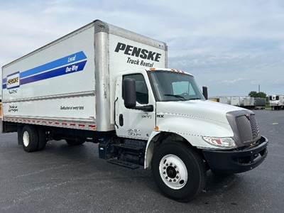 International MV607 Box Truck - 220HP, 6 Speed Automatic, Roll up Door