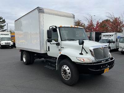 International MV607 Box Truck - 220HP, 6 Speed Automatic, Roll up Door