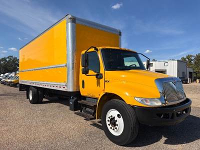 International MV607 Box Truck - 220HP, 6 Speed Automatic, Roll up Door