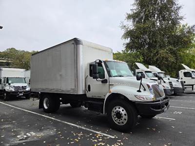 International MV607 Box Truck - 220HP, 6 Speed Automatic, Roll up Door