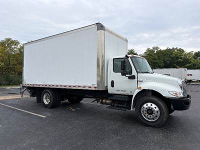International MV607 Box Truck - 220HP, 6 Speed Automatic, Roll up Door