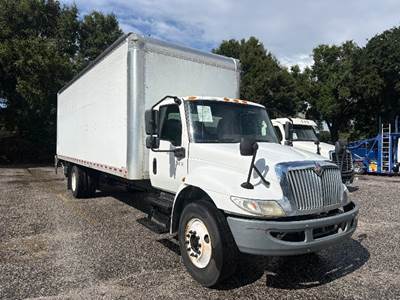 International MV607 Box Truck - 220HP, 6 Speed Automatic, Roll up Door
