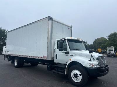 International MV607 Box Truck - 240HP, 6 Speed Automatic, Swing Door