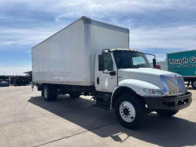 International MV607 Box Truck - 220HP, 6 Speed Automatic, Roll up Door